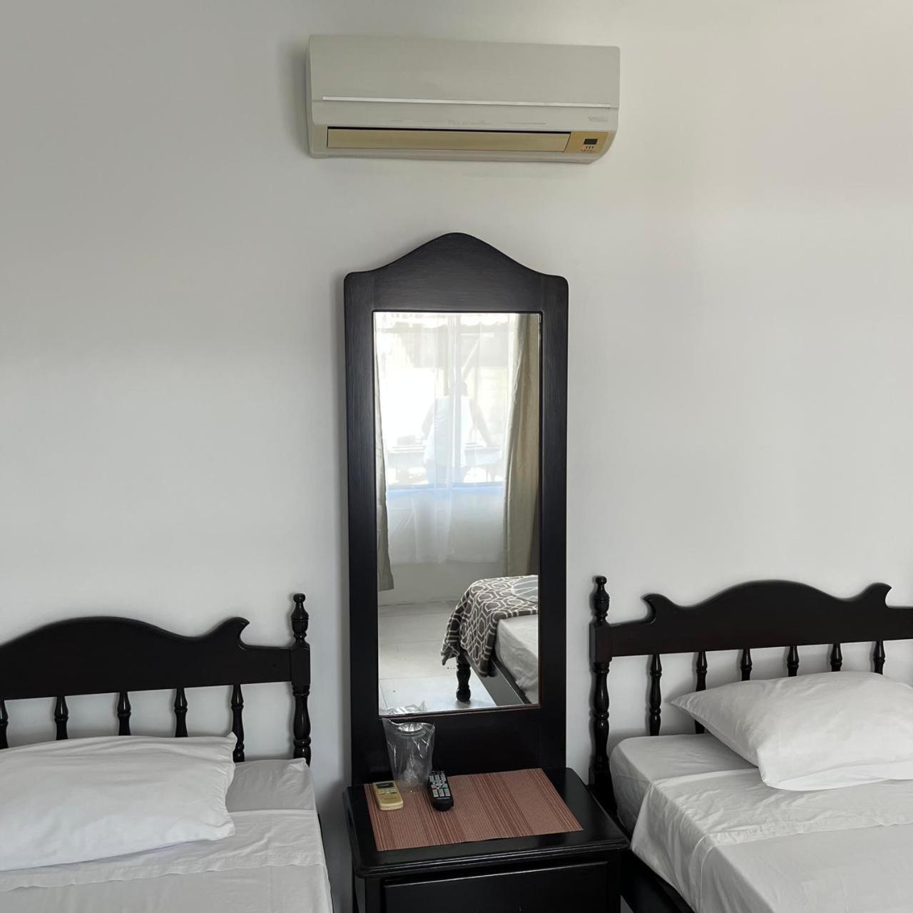 Hotel Naralit Tilarán エクステリア 写真